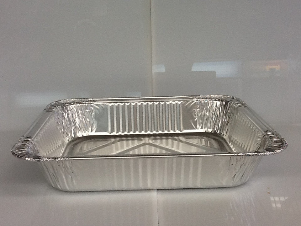 104 Ounce Tin / Tin Size 9" x 13" (deep) - Feeds approximately 20 people